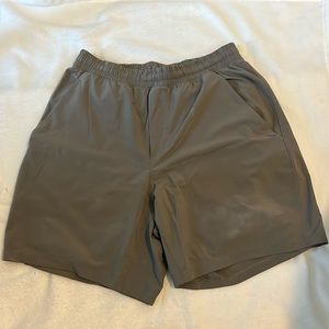 Mens Lululemon shorts 7” inseam
